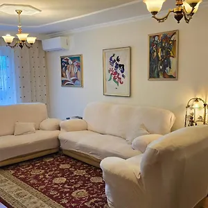 Oasis In The Heart Of Apartment Tirana